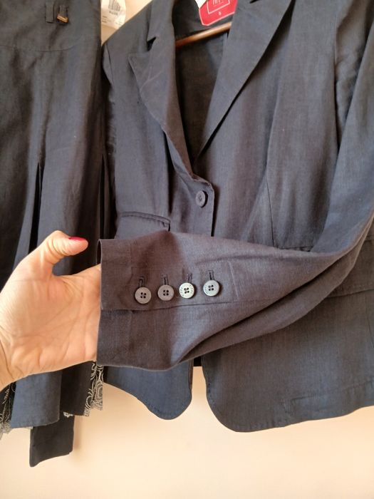 Compleu sacou si fusta 100% in