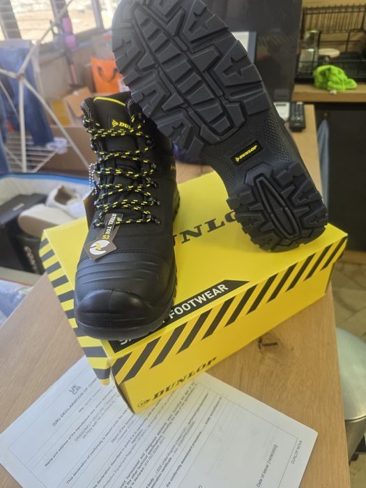 Dunlop Nova s3 safty Boots