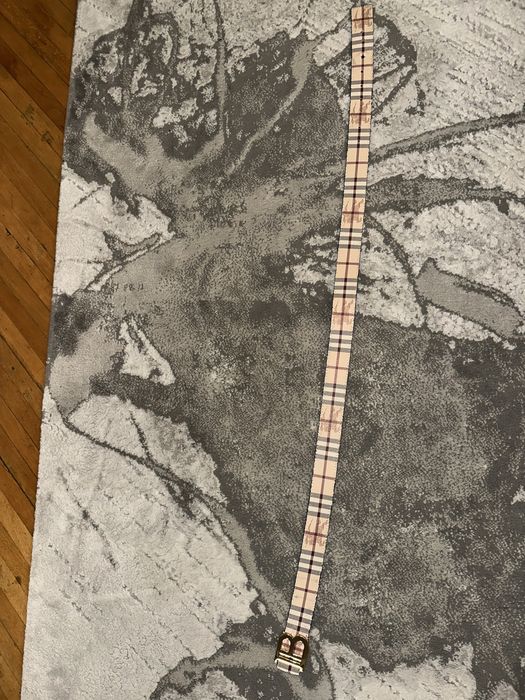 Curea  Burberry