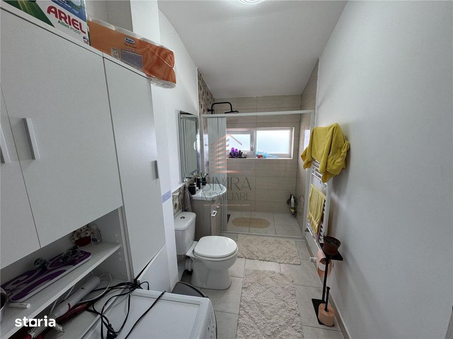 Apartament cu 2 camere si terasa, zona Decebal
