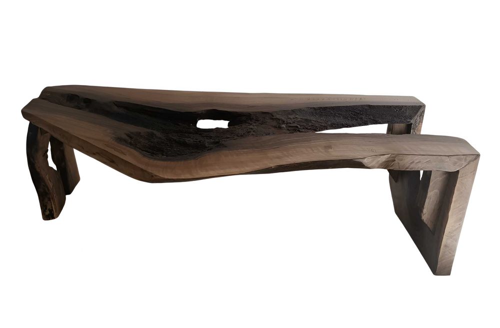 Masa de cafea spectaculoasa lemn masiv de Nuc sculptat manual - Lux