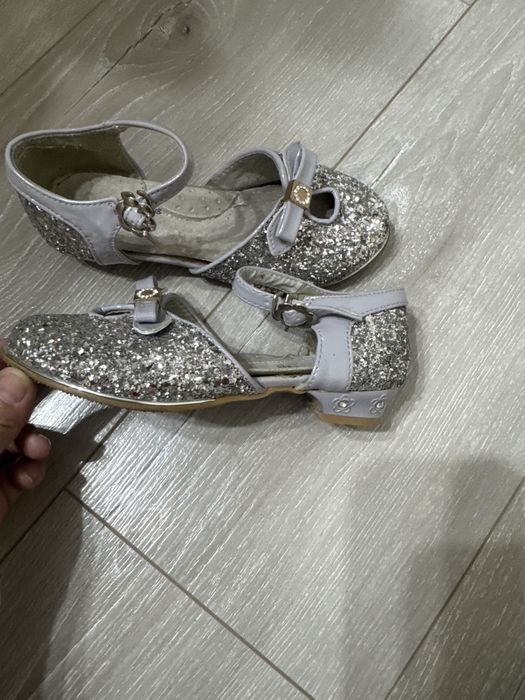 Детская обувь для девочек