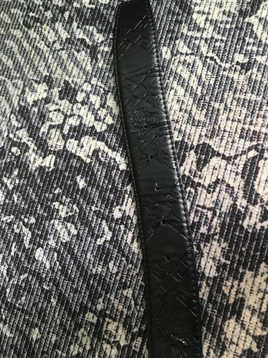 Продам ремень VERSACE
