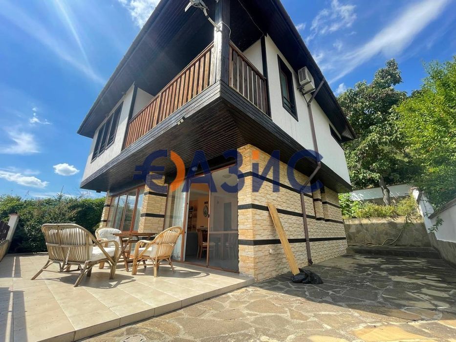 Продава се Тристаен апартамент в с. Горица, Област Бургас - 127 кв.м за 1023 €/кв.м - Снимка #1