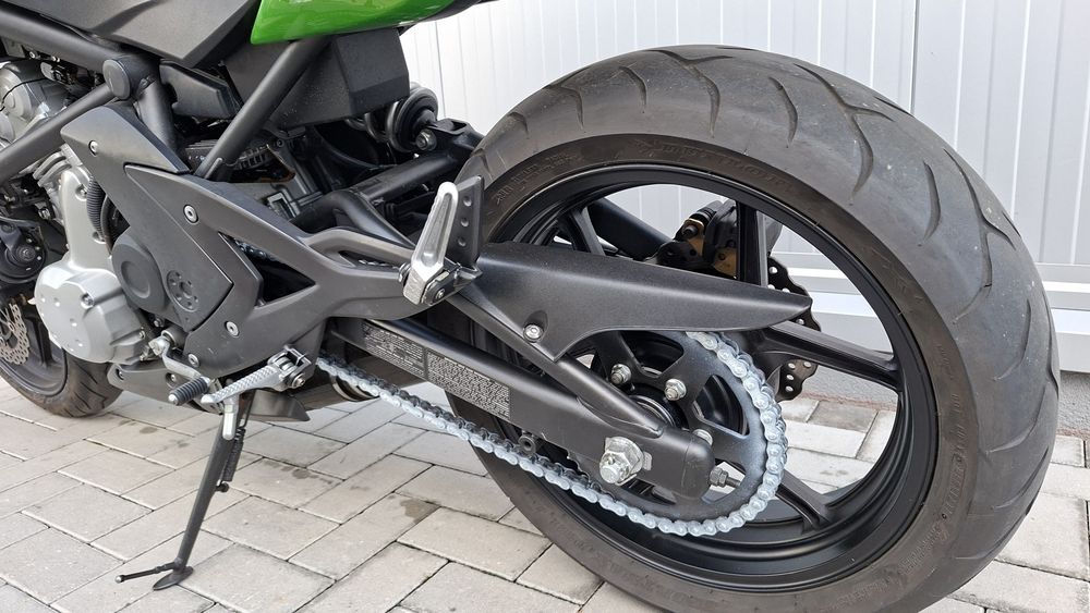 MotoFly vinde Kawasaki Er-6n Categ A2