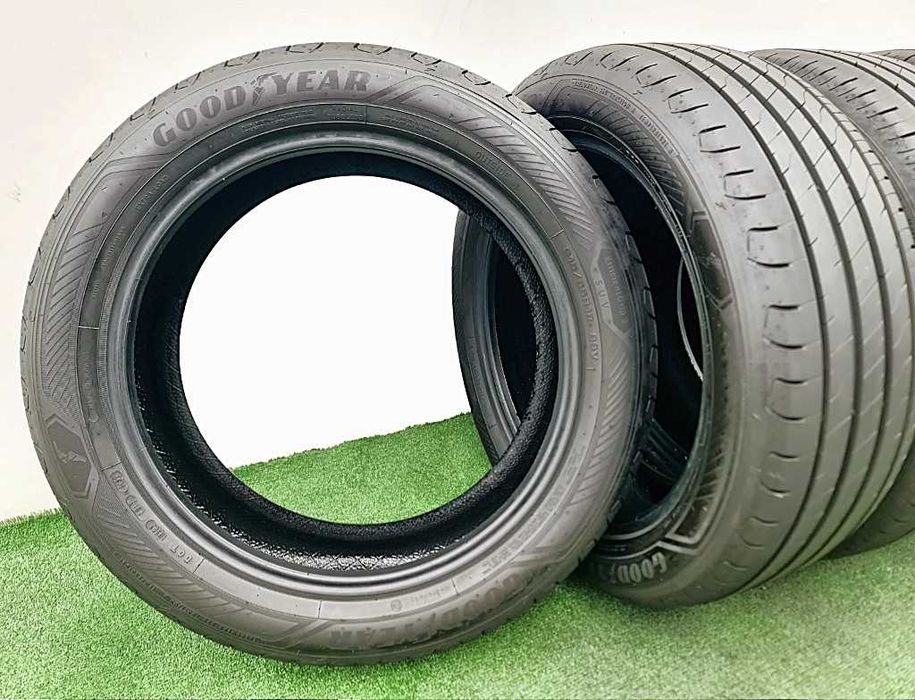 4бр. 215/55/18 GOODYEAR Efficientgrip Grip 2 SUV- летни