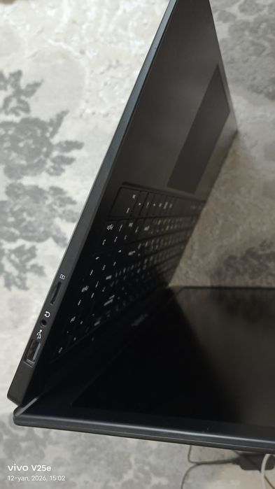 Noutbuk intel celeron N4020 m.2 256gb