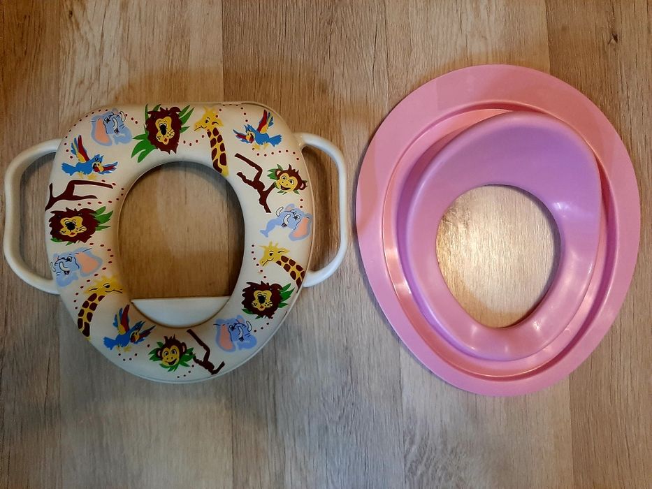 Детские накладки на унитаз.