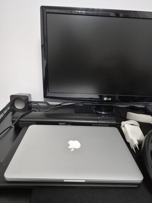 Laptop Apple Mac Book Pro