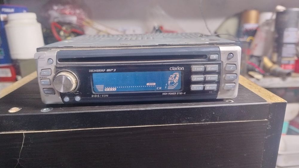 Продам автомагнитолу pioneer