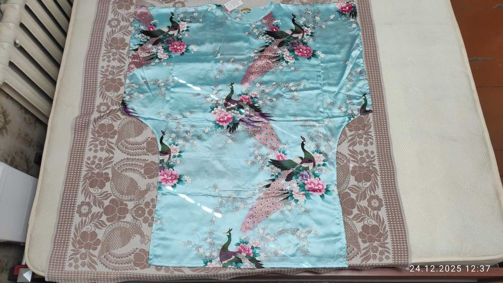 Платье китайское из шёлка - большого размера.