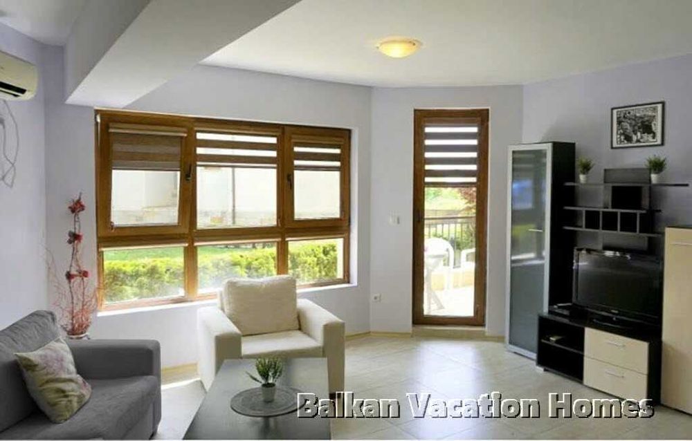 Продава се Двустаен апартамент в Бяла - 72 кв.м за 510 €/кв.м - Снимка #4