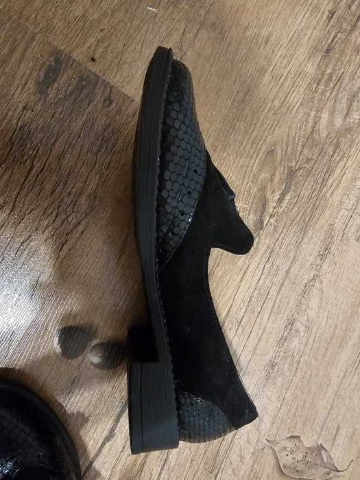 Vand pantofi mocasini