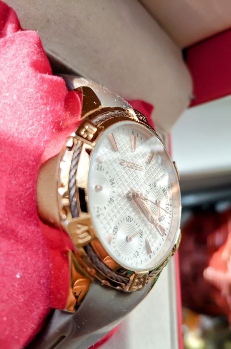 Часовник дамски Xsess