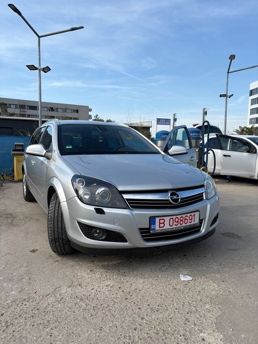 OPEL Astra 2010 — imagine 2
