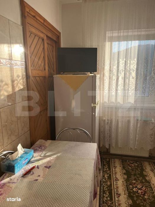 Apartament de vanzare, cu 3 camere, semidecomandat - in Vatra Dornei