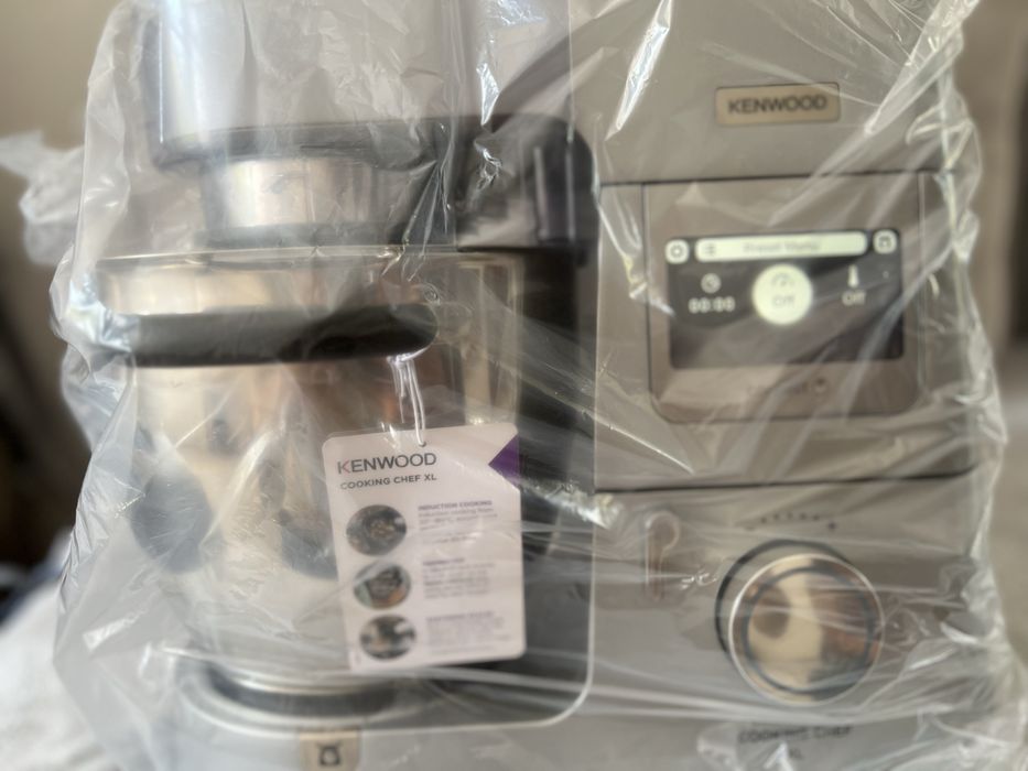 Robot planetar/multifunctional  high-end Kenwood Cooking Chef XL