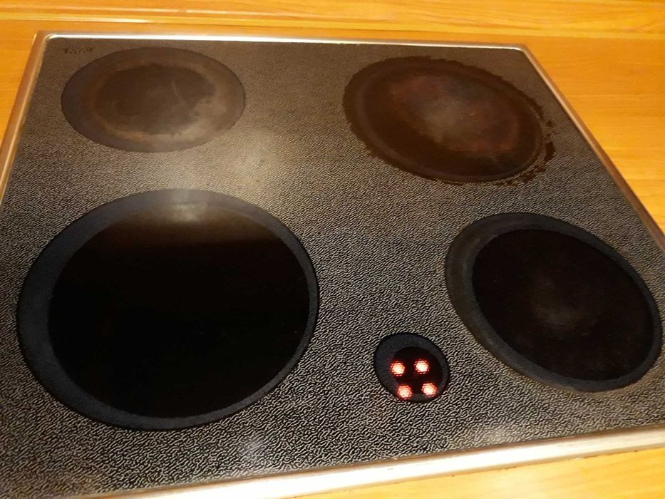 Печка за вграждане с керамичен плот