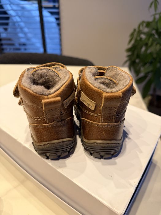 Ghete pentru copii - marimea 20