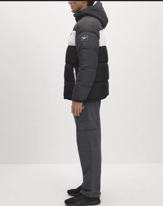 Новая Куртка Reebok