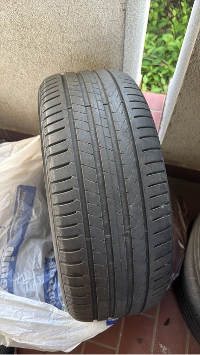 Pirelli cinturato p7 * 225/45 r18 si 255/40 r18
