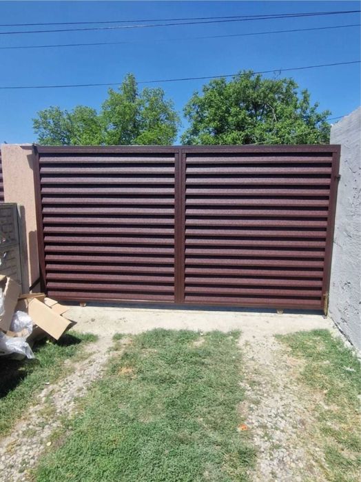 Vand facem garduri la comanda clientului