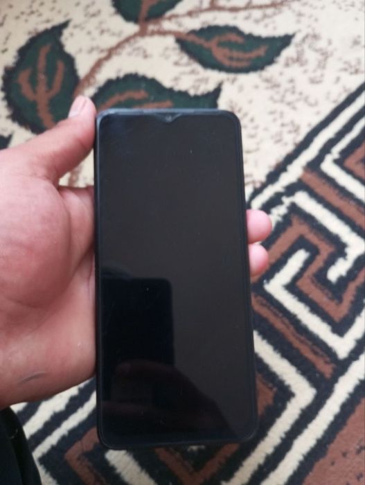 Infinix hot 30 i 8/ 128