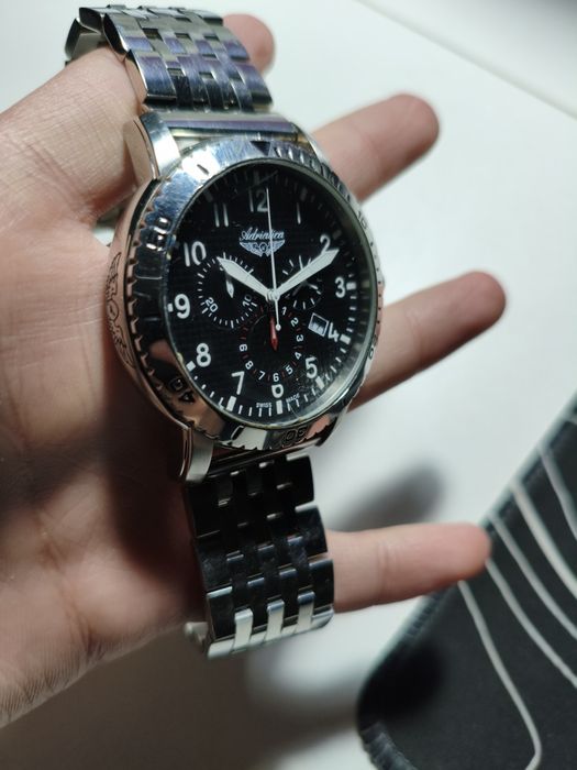 Швейцарские часы Adriatica