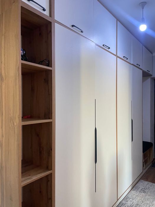 Продам удобный шкаф