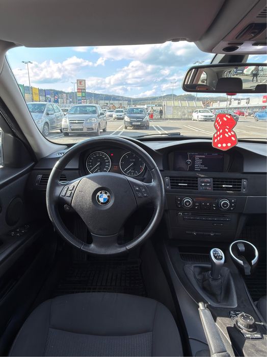 BMW 3 Series 2009 — imagine 5