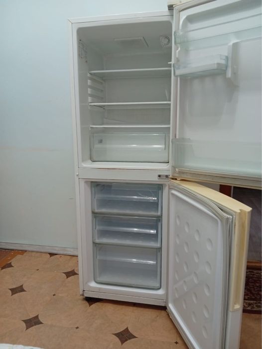 Холодильник самсунг