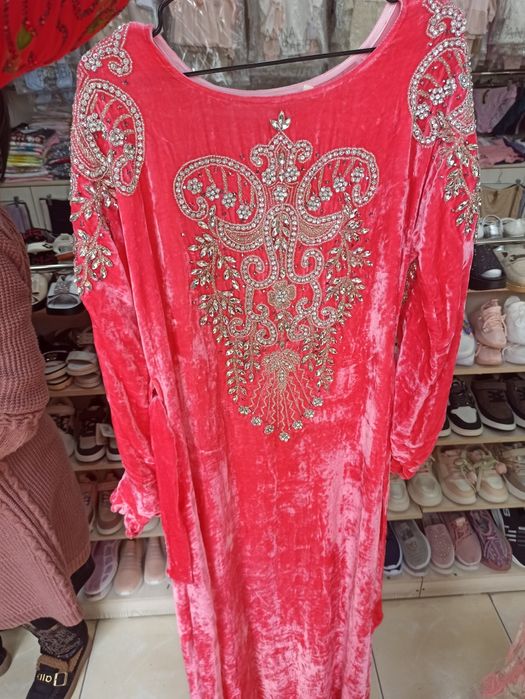 Дубайский плятья