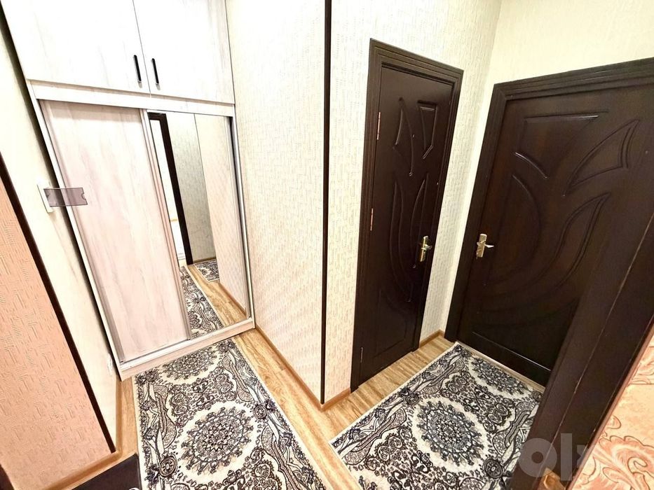 Сдаётся большая 1 ком квартира на 3 этаже, ор:СЕМУРГ, П.Дасгир