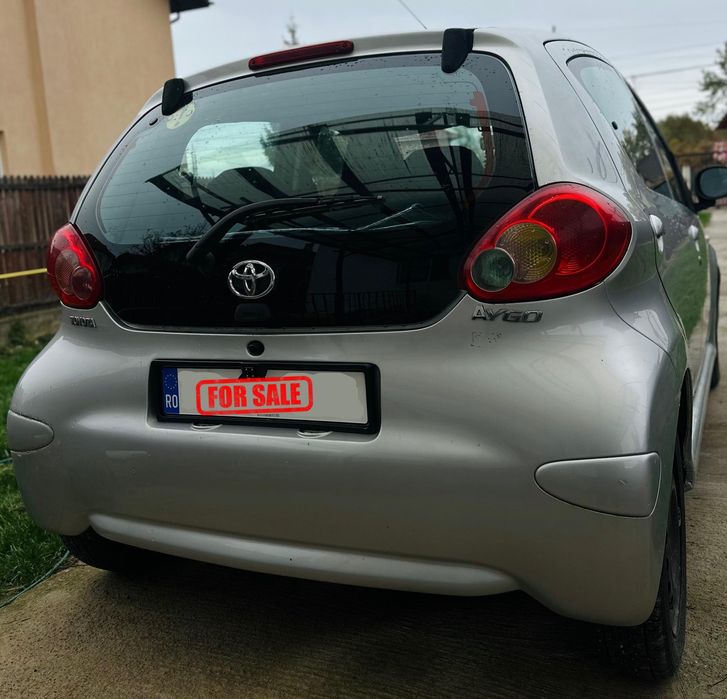 Toyota Aygo 1.0 – Îmbunătățiri + Cameră Marșarier