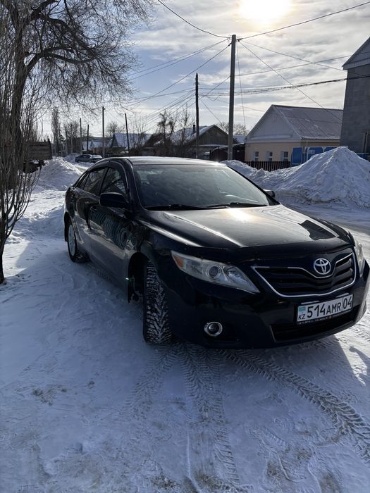 Toyota camry 2.5 продам