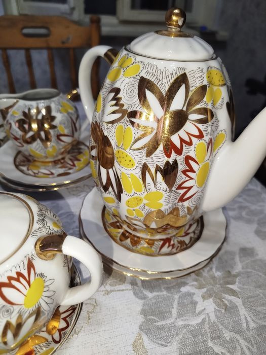 Сервиз "Золотые ромашки". ЛФЗ