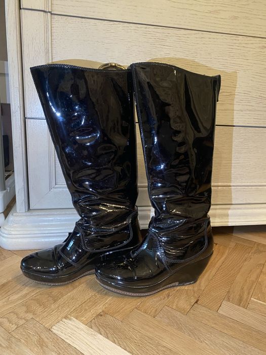 Женская обувь, б/у , сапоги, кроссовки