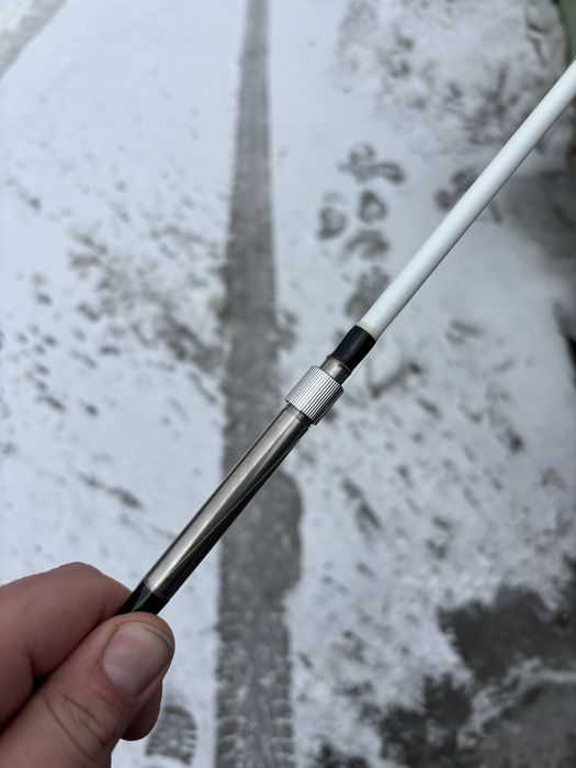 Продам удилище с катушкой.