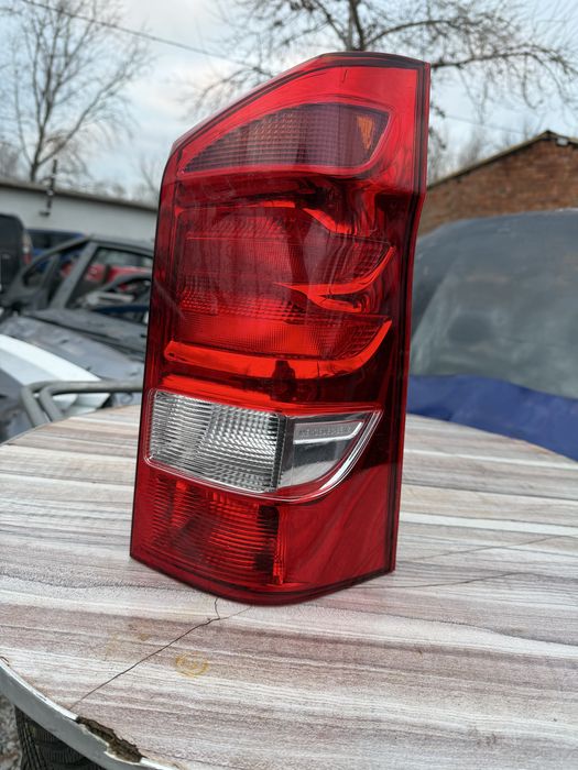 Стоп Mercedes Vito W447
