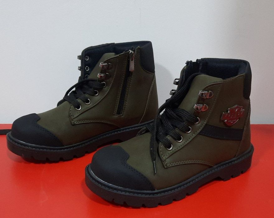 Продам  подростковые Полусопожки