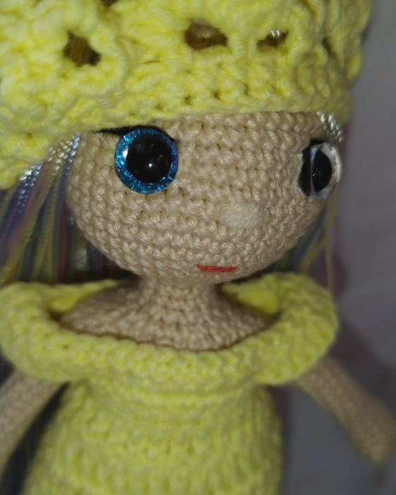 Кукла вязаная "Леди"