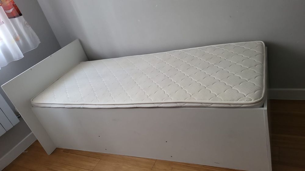 Кровать одинарный