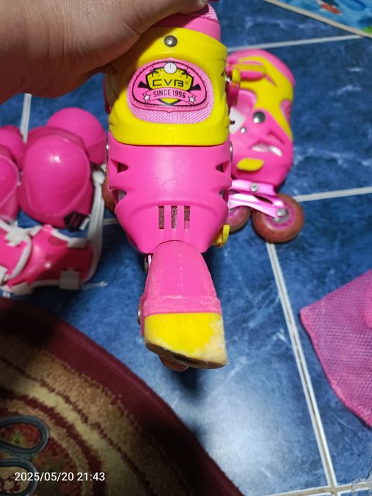 Роликовые коньки, детские