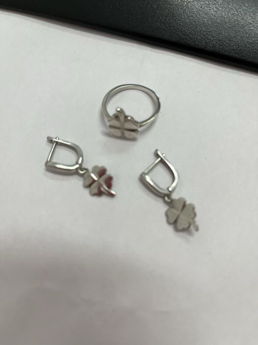 Продам серебро 30000 тг