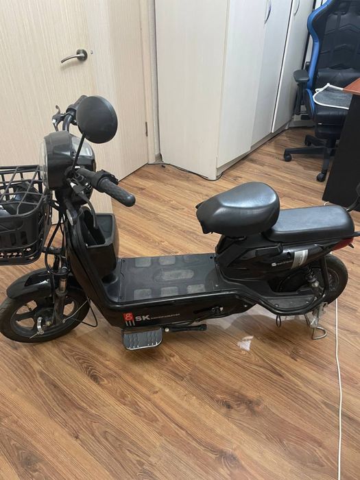 Продаю электроскутер