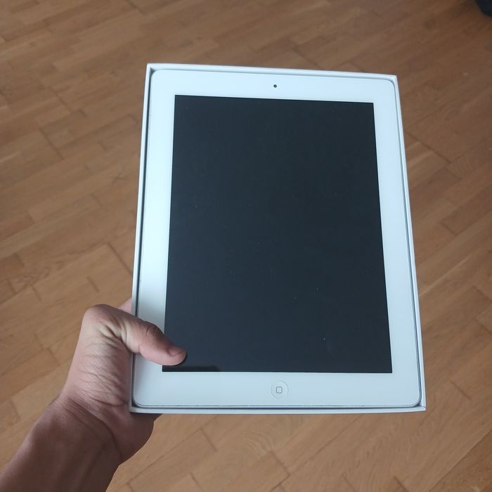 Продам iPad,айпад 2