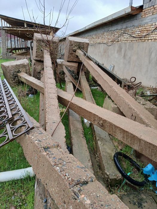 Столба сотилади паркентда