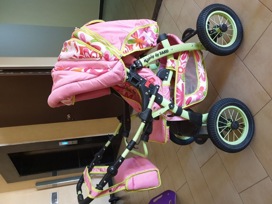 Продам коляску всесезонную