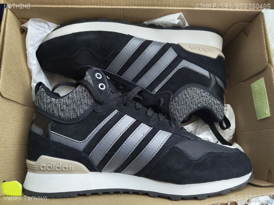 Чисто нови мъжки маратонки / боти Adidas 10XT WTR Mid (№43 1/3 / 27.5 см)