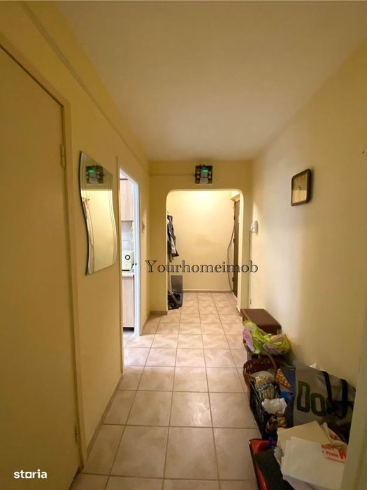 Apartament 2 camere semidecomandat, Valea Roșie – Zona Piața1/4